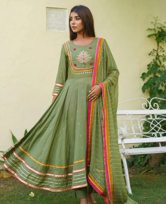 Silk blend Anarkali suit in Green